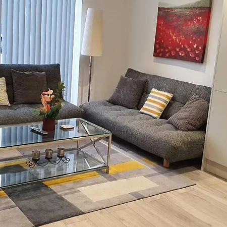 Daisy Lodge: Spacious Flat Near Blenheim Palace & Oxford Kidlington Exterior photo