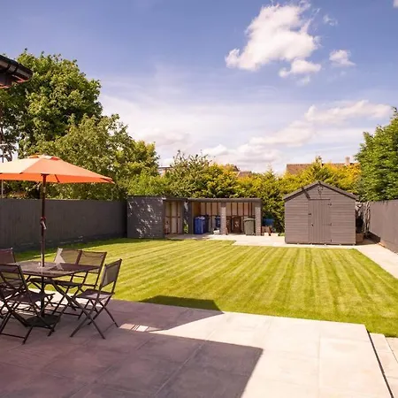 Daisy Lodge: Spacious Flat Near Blenheim Palace & Oxford Kidlington Exterior photo